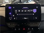 Volkswagen ID.3 Life 58 kWh | NL | SOH 89% | Apple Carplay/ Android Auto | Navigatie | Trekhaak | PDC |
