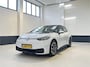 Volkswagen ID.3 Life 58 kWh | NL | SOH 89% | Apple Carplay/ Android Auto | Navigatie | Trekhaak | PDC |