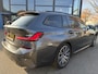 BMW 3-Serie Touring 320i M-SPORT| PANO| ADAP. CRUISE| NET GROOT ONDERHOUD GEHAD, RIJKLAAR| ELEK. ACHTERKLEP| CAMERA|