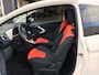 Ford Ka 1.2 Titanium Airco | Centrale portier vergrendeling met afstandsbediening | Elektrisch bediende ramen voor | Radio/CD MP3 en Aux aansluiting | 16Inch Lichtmetalen velgen | NAP | Nieuwe APK |