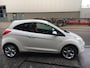 Ford Ka 1.2 Titanium Airco | Centrale portier vergrendeling met afstandsbediening | Elektrisch bediende ramen voor | Radio/CD MP3 en Aux aansluiting | 16Inch Lichtmetalen velgen | NAP | Nieuwe APK |