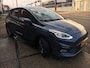 Ford Fiesta 1.0 EcoBoost ST-Line Climate Controle | Cruise Controle | Navigatie | Parkeer sensoren achter | Radio/DAB en Car Apple play | 17 Inch Velgen met all-season banden | ST Achter Spoiler | Voorruit verwarming | NAP | Nederlandse auto |