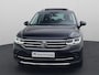 Volkswagen Tiguan 1.4 TSIe Hybrid 245pk DSG Elegance · Panoramadak · Trekhaak · 360°Camera + Parkeeersensoren