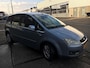 Ford C-Max Focus 2.0-16V Ghia | Bluetooth | Climate Controle | Cruise Controle | Licht metalen velgen | Zonne schermpjes | Trekhaak | Mag 1.400Kg Trekken | Radio/CD |