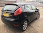 Ford Fiesta 1.25 Titanium X-Pack | 5 Deurs | Bluetooth | Climate Controle | Cruise Controle | Radio/CD met Aux en USB aansluiting | Voorruitverwarming | Parkeer sensoren achter | NAP | Zeer mooi | Garantie | Rijklaar |