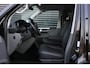 Volkswagen Transporter 2.0 TDI L2H1 30 DC BULLI 150PK DUBBEL CABINE / LEDEREN BEKLEDING / PDC / VERLAGINGSVEREN / APPLE CARPLAY /