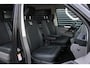 Volkswagen Transporter 2.0 TDI L2H1 30 DC BULLI 150PK DUBBEL CABINE / LEDEREN BEKLEDING / PDC / VERLAGINGSVEREN / APPLE CARPLAY /
