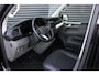 Volkswagen Transporter 2.0 TDI L2H1 30 DC BULLI 150PK DUBBEL CABINE / LEDEREN BEKLEDING / PDC / VERLAGINGSVEREN / APPLE CARPLAY /