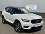 Volvo XC40 2.0 T4 AWD R-Design | Panoroma | 1. Eigenaar | Dealer onderhouden | Parelmoer Interesse, Proefrit? Bel of app met: 06-24 28 28 42