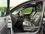 Volkswagen Golf 2.0 R 4-Motion Automaat | Dynaudio | Schuif-/Kanteldak | BearLock | Camera | Navi | Stoelverwarming | Xenon | PDC