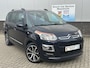 Citroën C3 Picasso 1.2 PureTech Exclusive | Panorama | Leer | Dealer onderhouden | Nwe Distr- Riem | Camera | Stoelverwarming | Interesse, Proefrit? Bel of app met: 06-24 28 28 42