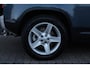 Land Rover Defender 110 2.0 P400e 110 SE | Fabrieksgarantie | Zeer nette en complete Nederlandse Defender (Dealer Onderhouden)