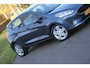 Ford Fiesta 1.1 Trend 5 deurs / 1e eigenaar / Airco / Parkeersensoren / Cruise control / Navigatie / Slechts 22.169 km.