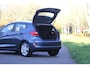 Ford Fiesta 1.1 Trend 5 deurs / 1e eigenaar / Airco / Parkeersensoren / Cruise control / Navigatie / Slechts 22.169 km.