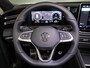 Volkswagen Tiguan 1.5 eHybrid R-Line Edition 204 pk Automaat (DSG) | Verlengde garantie | Navigatie | Parkeersensoren (Park assist) | Rondomzicht camera | Stoelverwarming v/a | Black Style pakket | R-Line |