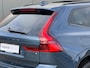Volvo XC60 T6 Plug-in hybrid AWD Plus Black Edition | Direct Beschikbaar | Panoramadak | 360 Camera | Head-Up | Harman/Kardon | Elektrische Stoelen | Stoelverwarming