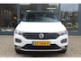 Volkswagen T-Roc 1.0 TSI Sport | Adaptive Cruise | Virtual display |N.A.P.| Trekhaak 1300kg | Carplay | All-Season |