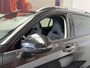 Lynk & Co 01 1.5 BLACK LINE PREMIUM LEDEREN BEKLEDING 100 STUKS OP VOORRAAD ! VOL OPTIES ! 360 CAMERA ADAPTIVE CRUISE CONTROL PANORAMA SCHUIF/KANTELDAK APPLE CARPLAY/ANDROID RIJSTROOKSENSOREN ZEER MOOI !!