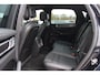 Porsche Cayenne 3.0 E-Hybrid / Panoramadak / 360Camera / Head-up / Achterasbesturing / Softclose / Carbon intr. / Luchtvering / 21'' / Sportdesign+Chrono / Sportuitlaat / Keyless / Bose / Stoelventilatie 4x / Stoelverwar