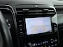 Hyundai Tucson 1.6 T-GDI MHEV COMFORT | NAVI via APPLE CARPLAY & ANDROID AUTO | TREKGEWICHT 1650 KG | CLIMA | CRUISE | CAMERA | 17'' LM VELGEN | STOEL- & STUURVERWARMING | PRIVACY GLASS | FABRIEKSGARANTIE GELDIG T/M 5-2027! |