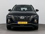 Hyundai Tucson 1.6 T-GDI MHEV COMFORT | NAVI via APPLE CARPLAY & ANDROID AUTO | TREKGEWICHT 1650 KG | CLIMA | CRUISE | CAMERA | 17'' LM VELGEN | STOEL- & STUURVERWARMING | PRIVACY GLASS | FABRIEKSGARANTIE GELDIG T/M 5-2027! |