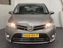 Toyota Verso 1.6 VVT-i Business PANORAMADAK ACHTERUITRIJ CAMERATREKHAAK CRUISE CONTROL CLIMATE CONTROL NAVIGATIE BLUETOOTH ZEER MOOI !!!