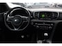 Kia Sportage 1.6 GDI DynamicLine / Camera / Leder / Navigatie / 17'' / Stoelverwarming / DAB / Cruise Control