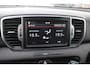 Kia Sportage 1.6 GDI DynamicLine / Camera / Leder / Navigatie / 17'' / Stoelverwarming / DAB / Cruise Control