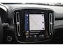 Volvo XC40 2.0 T5 AWD R-Design Intro Edition / Trekhaak / Panoramadak / 360Camera / Standverwarming / Leder / Harman Kardon / Navigatie / Stuurverwarming / ACC / Dodehoek / DAB