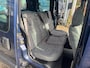 Renault Kangoo 1.6-16V Privilège airco, elec pakket , trekhaak , nwe apk , nwe banden zeer nette perfect rijdende auto