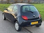 Ford Ka 1.3 Futura Stuurbekr. Airco Electric pakket Audio/CD Getint glas ABS Colorpakket Dealeronderhoud 138001 km's NAP! Nw Apk!