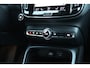 Volvo XC40 T5 Recharge Business Pro | Sportstoelen | Rear View Cam. | Stoel & Stuurverwarming |