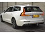 Volvo V60 T6 350PK AWD Essential Bright | Trekhaak | BLIS | Leder |