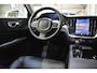 Volvo V60 T6 350PK AWD Essential Bright | Trekhaak | BLIS | Leder |