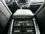 Volvo XC60 B4 Diesel AWD R-Design | Panoramadak | Parkeercamera | Harman Kardon | Stoel- en Stuuverwarming