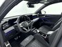 Volkswagen Tiguan 1.5 eHybrid R-Line Edition 204 PK | Panorama dak | Trekhaak zwenkbaar | Stoel/stuurverwarming | Black pakket | Camera | Parkeersensoren | Electrische klep | 20 Inch Velgen | massage stoelen | Dode hoek detectie |