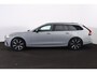 Volvo V90 T6 Recharge AWD Plus Dark - IntelliSafe Assist & Surround - 360º Camera - Harman/Kardon audio - Adaptieve LED koplampen - Verwarmde voorstoelen, stuur & achterbank - Parkeersensoren voor & achter - Elektr. bedienb. voorstoelen met geheugen - Extra getint glas - Elektr. inklapbare trekhaak - 19' LMV