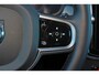 Volvo V90 T6 Recharge AWD Plus Dark - IntelliSafe Assist & Surround - 360º Camera - Harman/Kardon audio - Adaptieve LED koplampen - Verwarmde voorstoelen, stuur & achterbank - Parkeersensoren voor & achter - Elektr. bedienb. voorstoelen met geheugen - Extra getint glas - Elektr. inklapbare trekhaak - 19' LMV