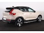 Volvo EX40 Performance Ultra 82 kWh - Panorama/schuifdak - IntelliSafe Assist & Surround - 360º Camera - Harman/Kardon audio - Verwarmde voorstoelen, stuur & achterbank - Parkeersensoren voor & achter - Elektr. bedienb. voorstoelen met geheugen links - Wollen bekleding - Draadloze tel. lader - Warmtepomp - Extra getint glas - Elektr. inklapbare trekhaak - 20' LMV