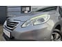 Peugeot 2008 1.2 PureTech Allure | NAVIAGTIE | PARKEERPAKKET | PANORAMADAK | VOLLEDIGE ONDERHOUDSHISTORIE