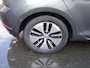 Volkswagen E-Golf E-DITION Automatische airco, navigatie, lederen bekleding, parkeersensoren voor en achter, licht metalen velgen, enz.