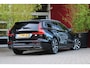 Volvo V60 2.0 T6 Plug-in hybrid AWD Plus Bright | Panoramadak | Stoelventilatie | Memory | Harman/Kardon | Pilot Assist