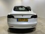 Tesla Model 3 Standard RWD Plus 60 kWh Verwacht | Navigatiesysteem | LM Velgen 18" | Panoramadak | Voorstoelen Verwarmd | Cruise Control | Airco |