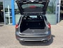 Ford Focus Wagon 1.0 EcoBoost ST Line 125PK Cruise Navi Climate Keyless Parkeersensoren Privacy Glass 17'' Inch Velgen *Sportief*