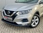 Nissan Qashqai 1.3 DIG-T Acenta Automaat Navigatie, Climate Control, Cruise Control, 17"Lm, Trekhaak, Achteruitrijcamera, Stoelverwarming