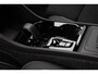 Volvo XC40 B4 Automaat Plus Black Edition | Elektrisch Verstelbare en verwarmbare voorstoelen | Stuurwielverwarming | Premium audio by Harman Kardon | 360° Parkeercamera | Microtech/Nubuck Bekleding   | Keyless | Elektrische Achterklep | Adaptieve Cruise Control | 20 inch Lichtmetalen Velgen