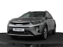Kia Stonic 1.0 T-GDi MHEV DynamicPlusLine - Inclusief €2.000 inruilpremie - Keyless entry/start - Apple Carplay/Android auto - LED verlichting - Achteruitrij camera Fabrieksgarantie tot 11-2032