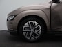 Hyundai Kona Electric EV Premium 64 kWh | Achteruitrijcamera | Stoelverkoeling | Sensoren | Head Up Dislay | Adaptieve Cruise