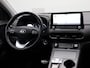 Hyundai Kona Electric EV Premium 64 kWh | Achteruitrijcamera | Stoelverkoeling | Sensoren | Head Up Dislay | Adaptieve Cruise