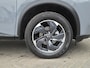 Nissan X-Trail 1.5 MHEV 163pk N-Connecta Automaat / Fabrieksgarantie tot 03-2028 <100.000 / 2000kg Trekgewicht / Allseason banden / HUD / Glazen schuif- en kanteldak / Elektrische achterklep / Rondomzicht camera / Stuur-, Stoel en Achterbank verwarming / Adaptief CC /
